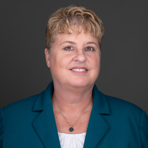 Photo of Lisa Smothers